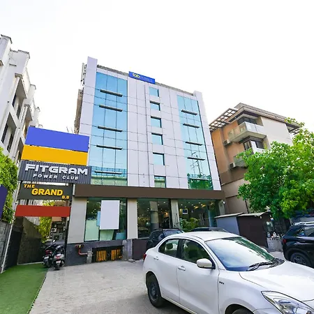 Fabhotel Grand Boutique